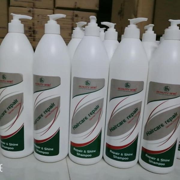 Dầu Gội Giữ Màu Cho Tóc Nhuộm - Color & Care Shampoo